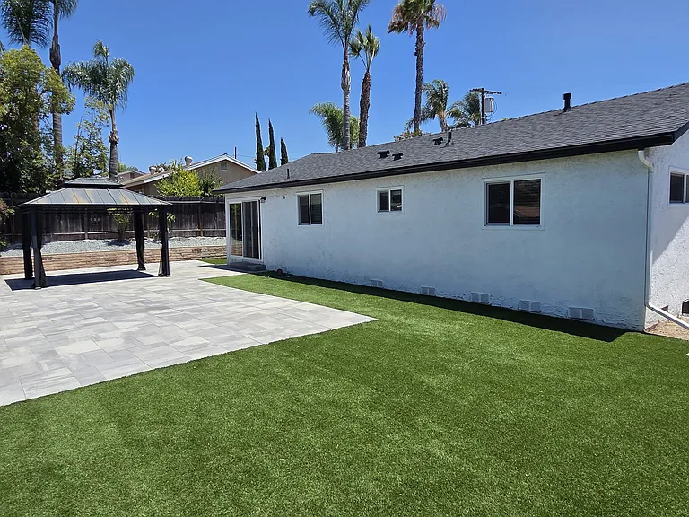 9010 Joan St — Photo 18