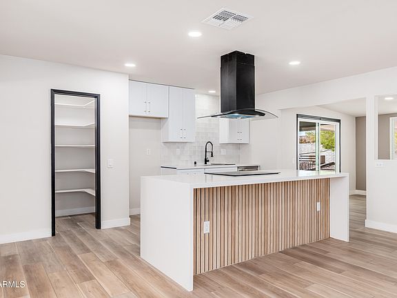 2nd image of 9839 W EMBERWOOD Drive