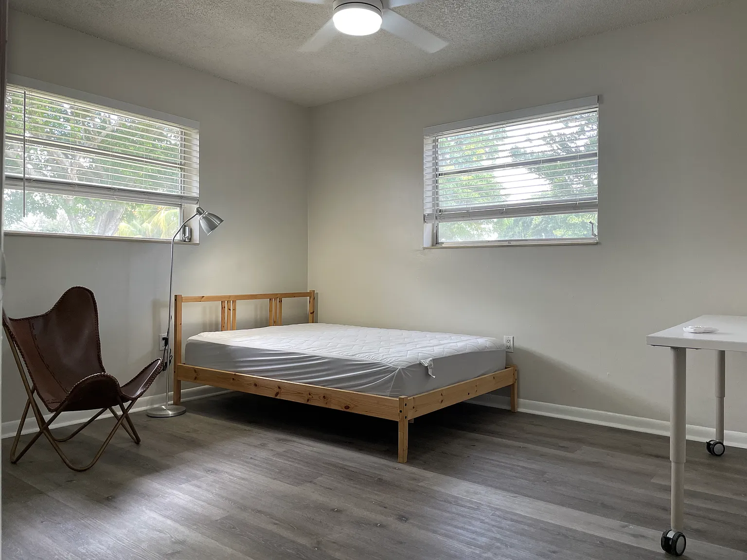 4 bed, 1290 sqft, $6,800 — Photo 2