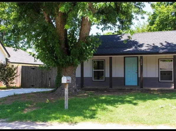 502 SW 1st St, Tuttle, OK 73089