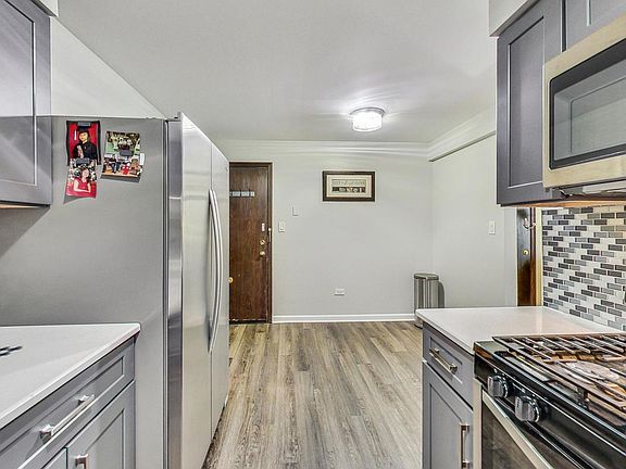 3rd image of 1307 N Baldwin Ct Unit 1A