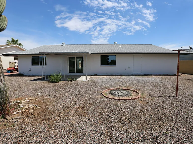 10631 W Salem Dr — Photo 36