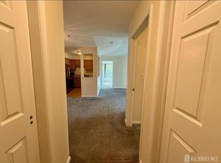1133 Waterford Dr #1133, Edison, NJ
