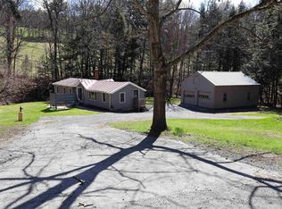 1013 Jericho Road, Hartford, VT 05001