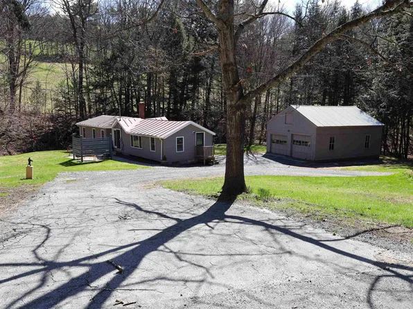 1013 Jericho Road, Hartford, VT 05001