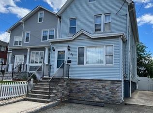 137 W 1st Ave, Roselle, NJ 07203