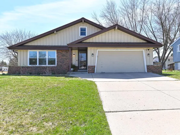 S70W16883 Hedgewood DRIVE, Muskego, WI 53150