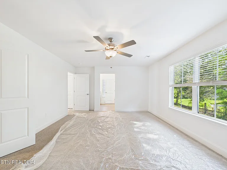 1729 Lateglow Way — Photo 30
