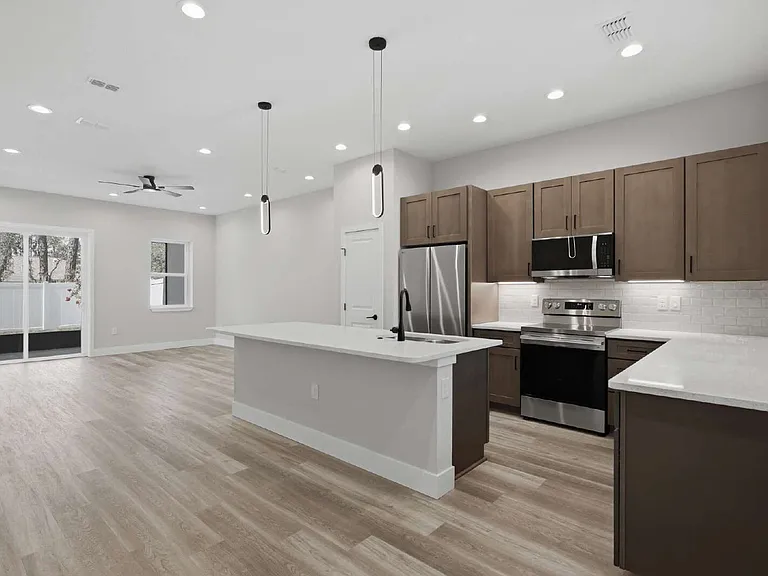 6 Unicorn Ct #A — Photo 5