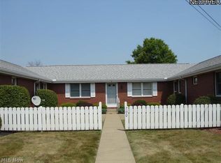 700B Springfield Rd, Columbiana, OH 44408