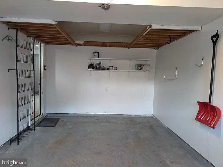 47574 Comer Sq — Photo 40