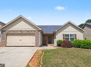 218 Summergate Ln, Villa Rica, GA 30180