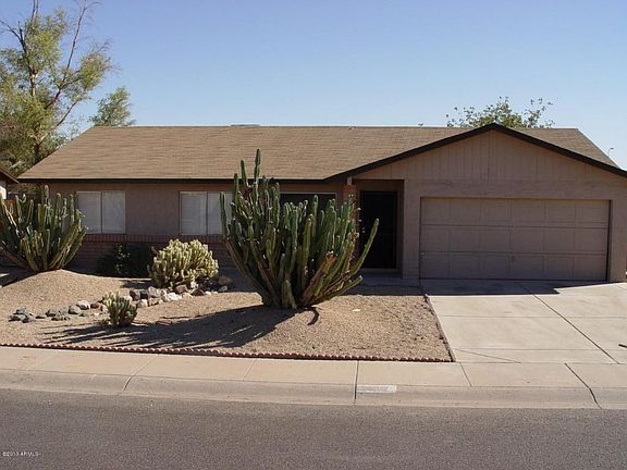 2nd image of 10817 W Sells Dr