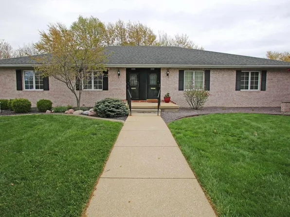 3100 Huntington Woods Dr, Springfield, IL 62704