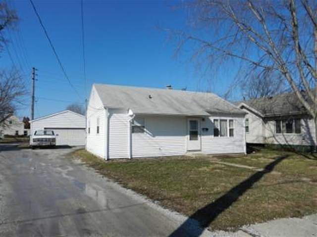 1st image of 454 N Hoke Ave