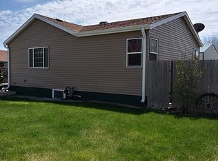 1917 Dodge St, Sidney, NE 69162