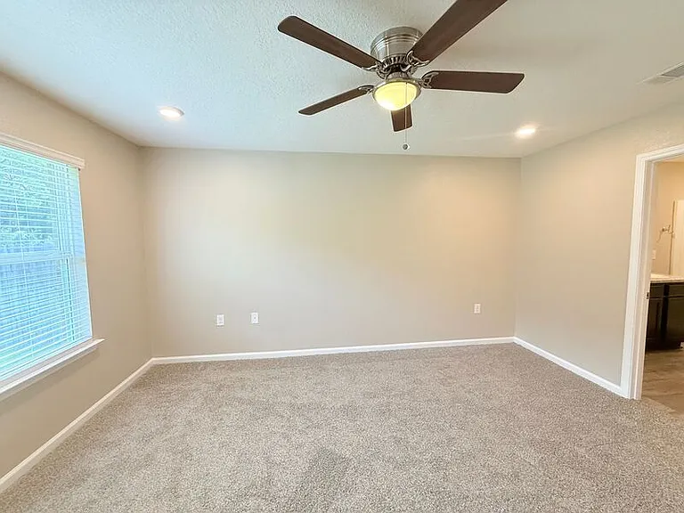 6401 Churchill Cir #PRO — Photo 5