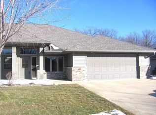 1507 28th St SW, Austin, MN 55912