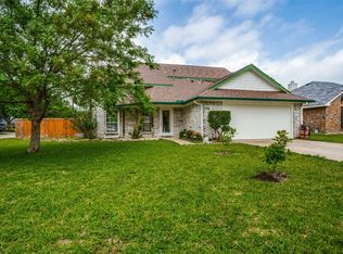 700 Azalea Dr, Forney, TX