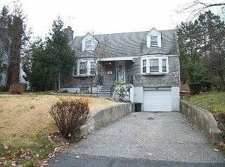 1st image of 426 Midland Ave