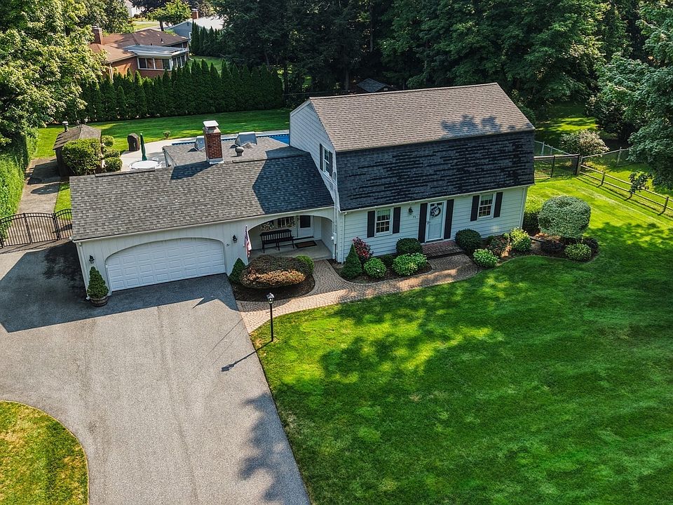 1st image of 71 Cedar Rd