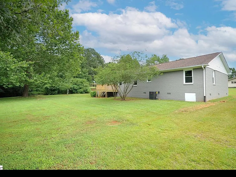 103 Newman Dr — Photo 19