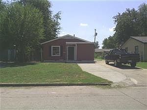 5th image of 3208 NE 12th St