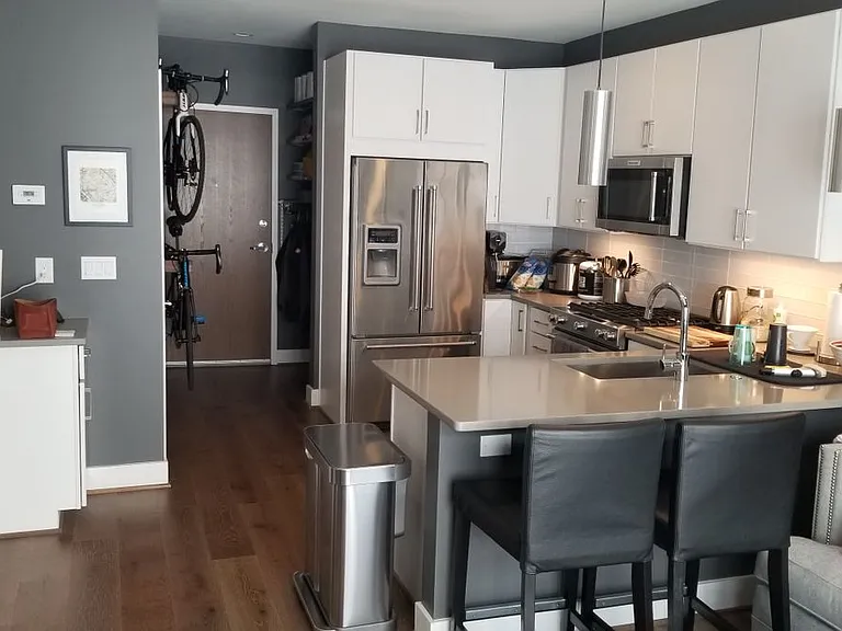 2337 Champlain St NW #Penthouse 409 — Photo 7