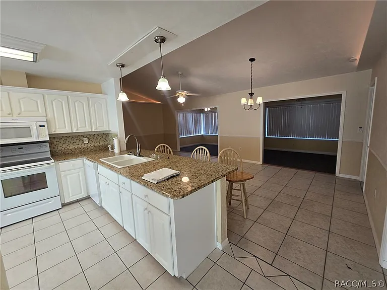 2280 N Hardee Point — Photo 10