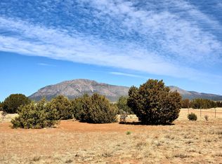 11 Cajun Ln, Edgewood, NM 87015