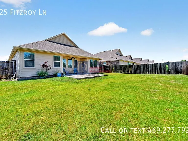 625 Fitzroy Ln — Photo 37