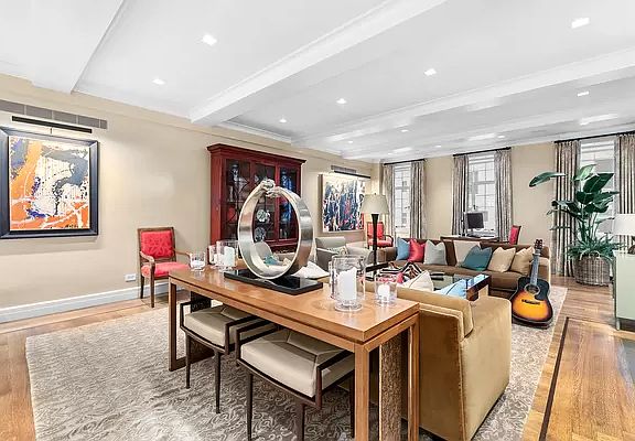 4th image of 1100 Park Ave #C6