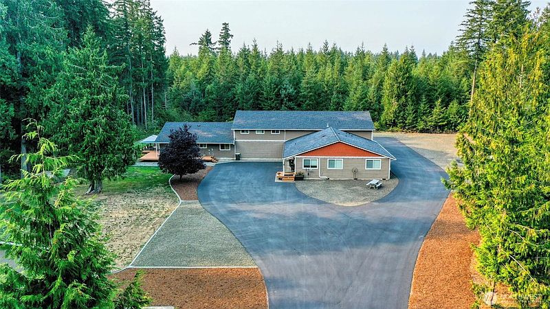 2nd image of 3328 104th Avenue SW