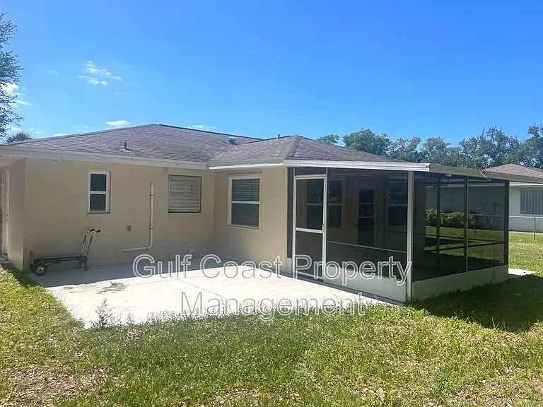 220 Avalon Rd — Photo 16