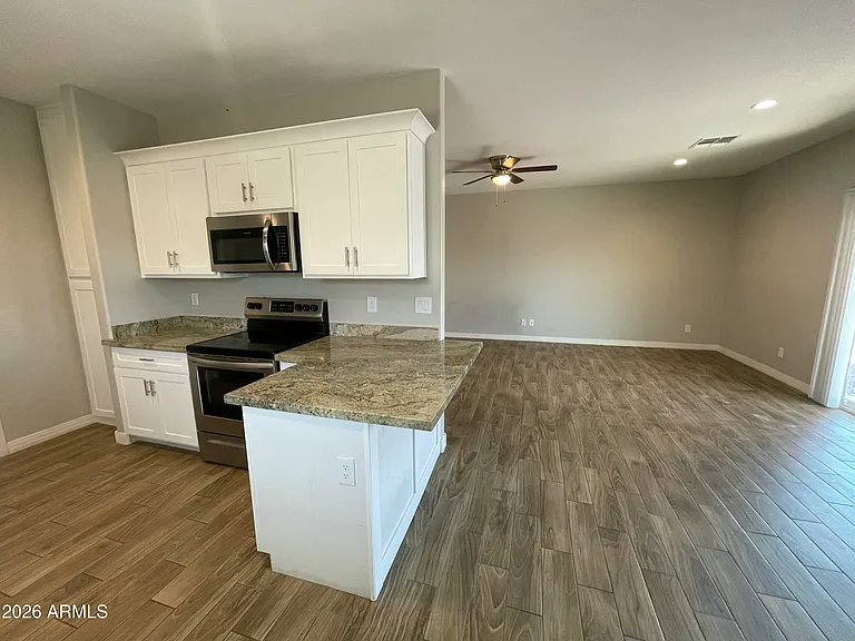 11176 W Cambria Cir — Photo 4