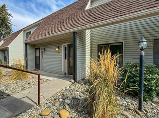 600 SW Crestview St APT 11, Pullman, WA 99163