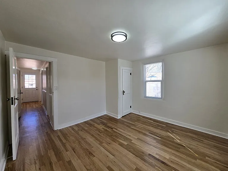 508 Franklin Ave — Photo 9