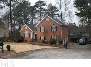 9467 Lakeview Ct, Douglasville, GA 30135