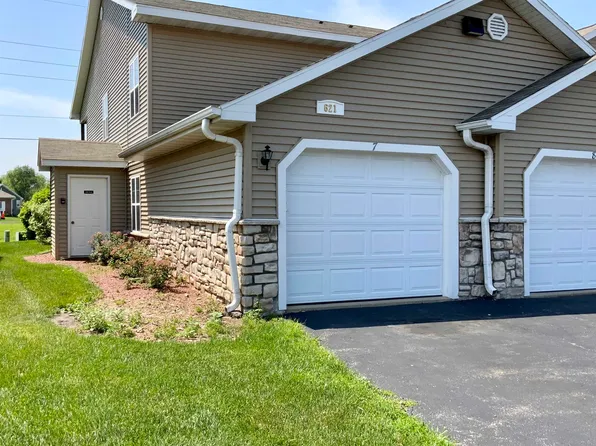 621 Reena Ave APT 7, Fort Atkinson, WI 53538