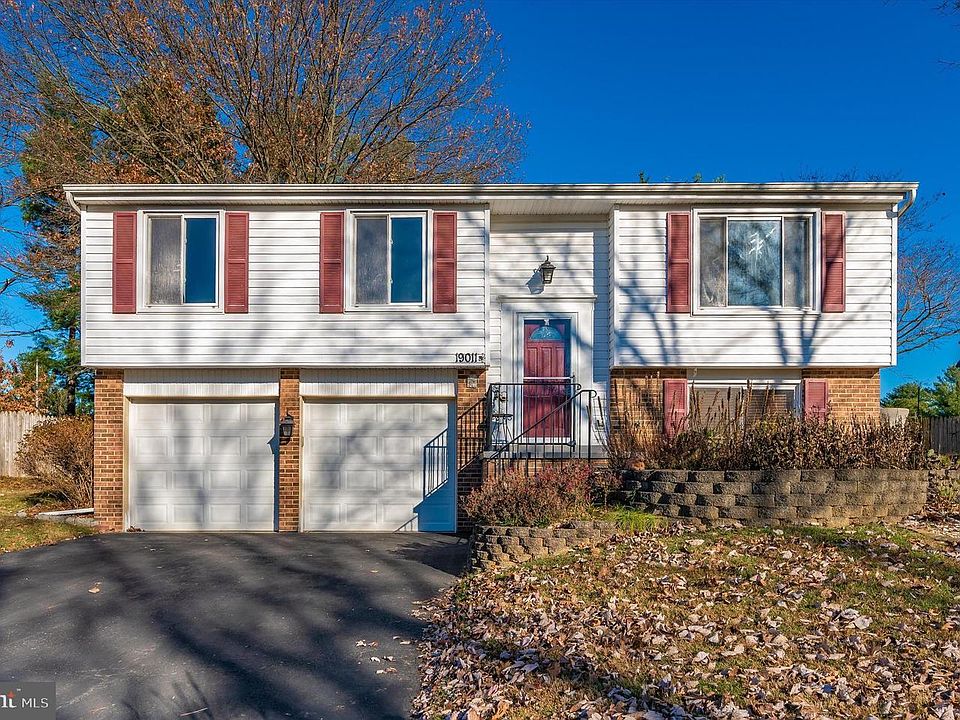1st image of 19011 Perrone Dr