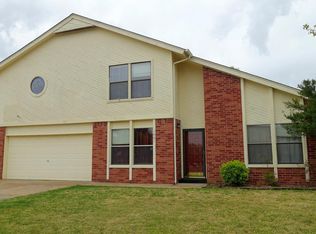 1401 W Fulton Pl, Broken Arrow, OK 74012