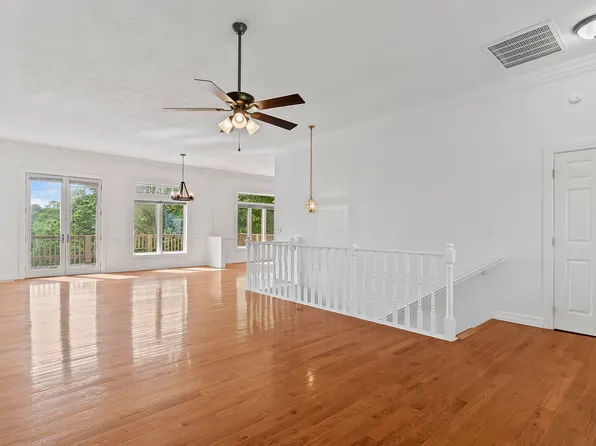 117 Chelsea Lane, Clever, MO 65631