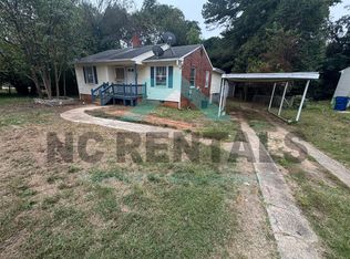 422 Lamont St, Raleigh, NC 27610