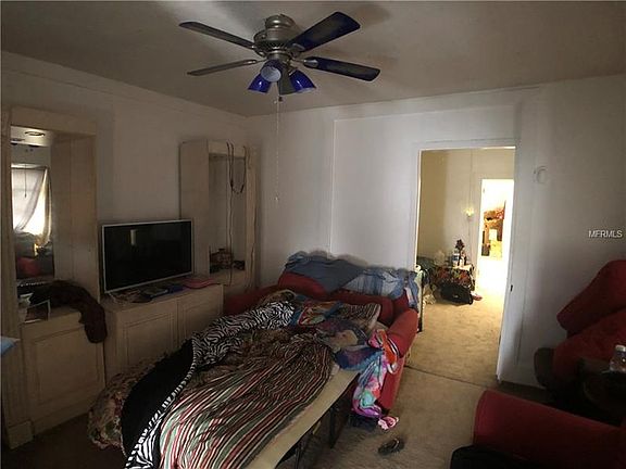2nd image of 212 San Juan Ave