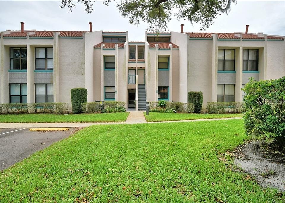 1st image of 609 Sweet Bay Cir #609