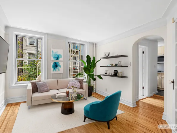 237 West 15th Street image 1 of 6