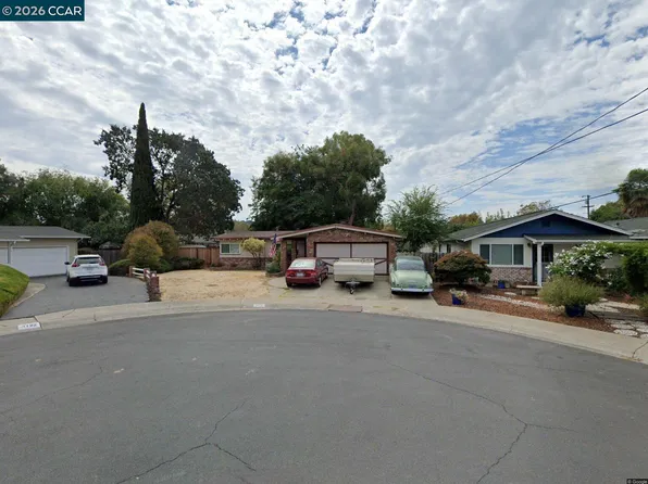 3120 Marvelle Ln, Concord, CA 94518