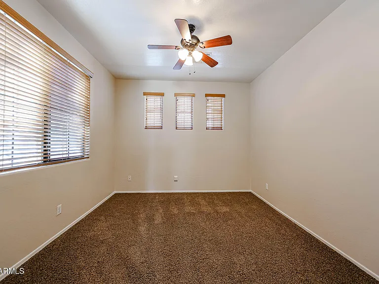 2390 W Jake Hvn — Photo 31