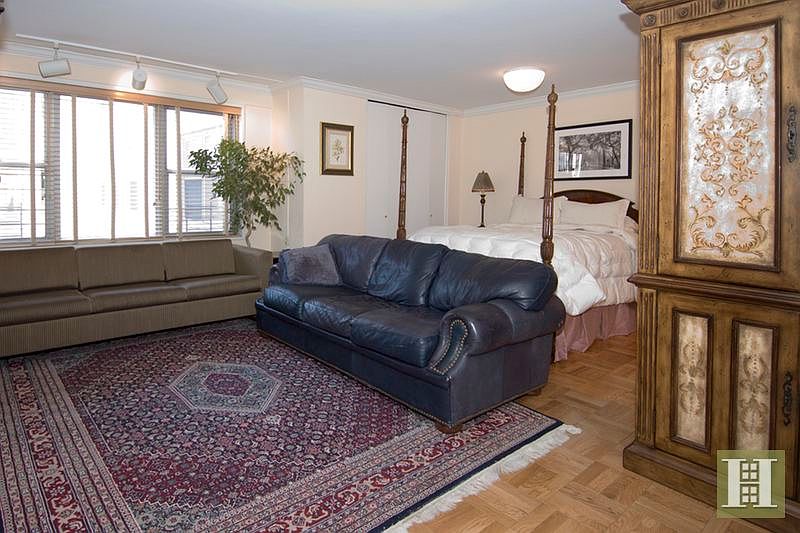 1st image of 15 W 72nd St APT 11G