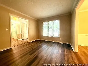 998 Pepperwood Dr — Photo 3